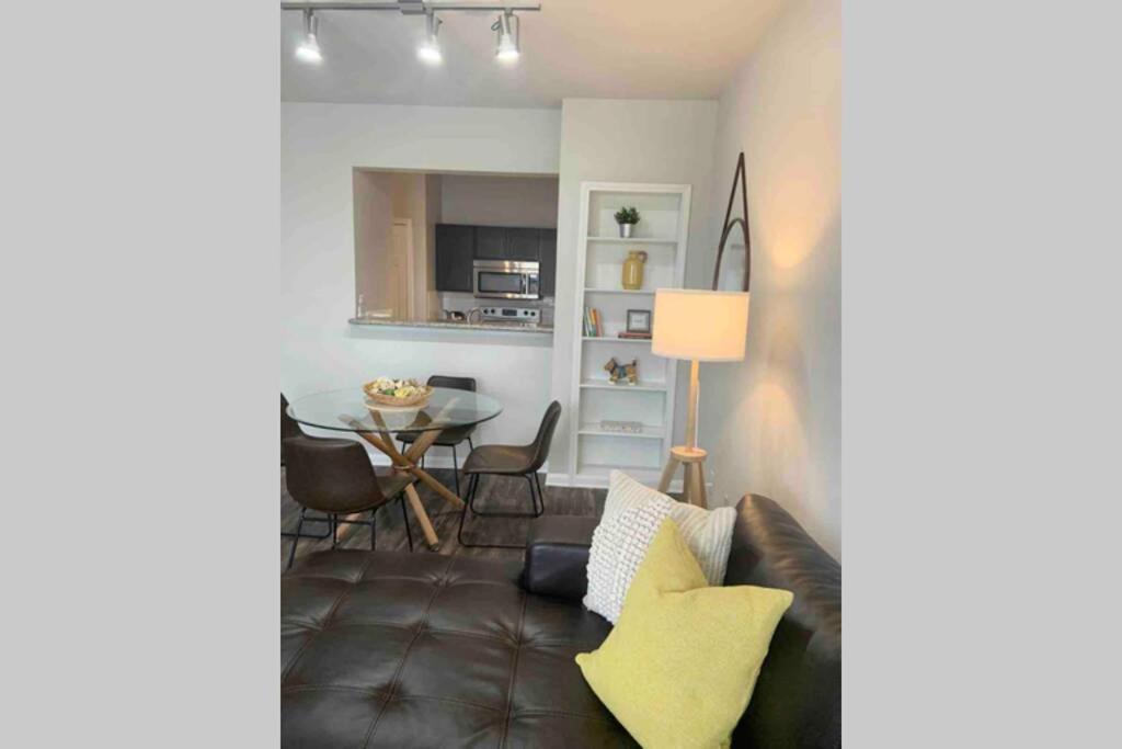 יוסטון Newly Furnished 1Br Apartment W/ Hermann Park View מראה חיצוני תמונה